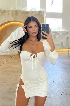 VESTIDO CURTO TIARA
